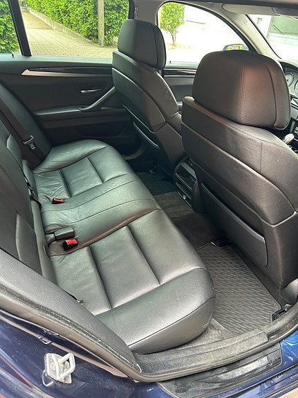 BMW 530d 9 of 14