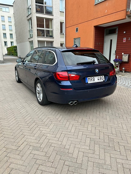 BMW 530d 3 of 14