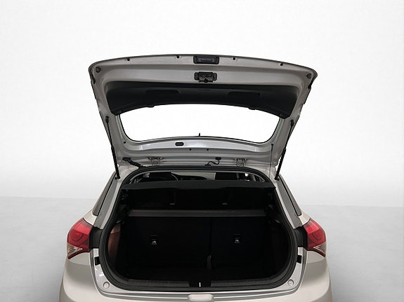 Hyundai i20 9 of 26