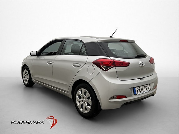 Hyundai i20 5 of 26