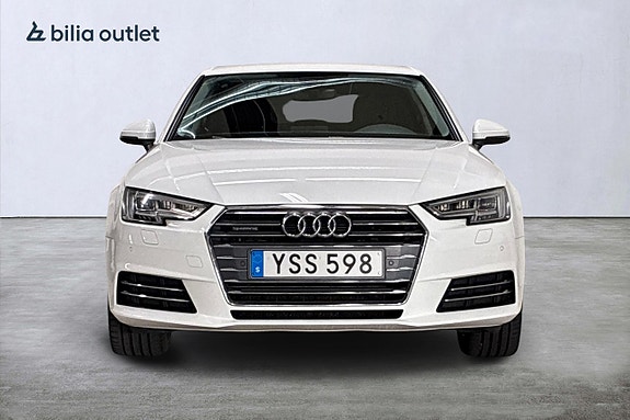 Audi A4 3 of 27