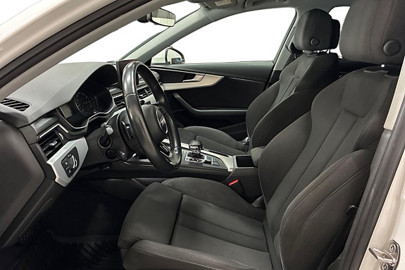Audi A4 12 of 27