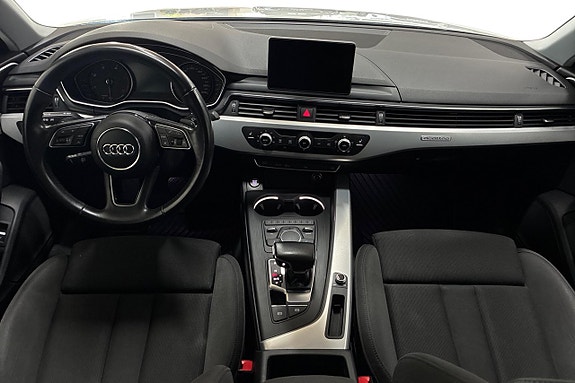 Audi A4 11 of 27