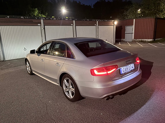 Audi A4 6 of 9