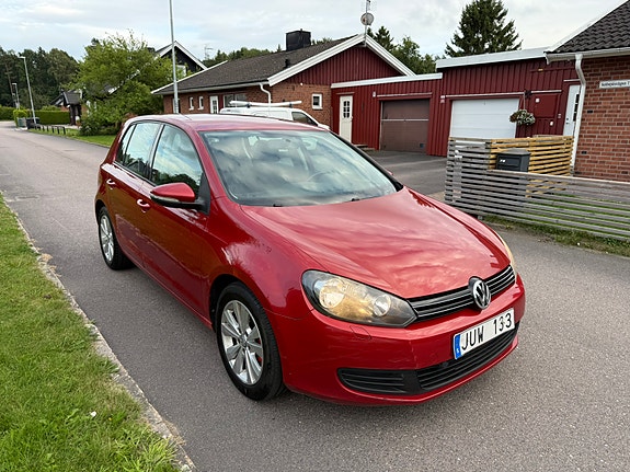 Volkswagen Golf VI 2 of 4