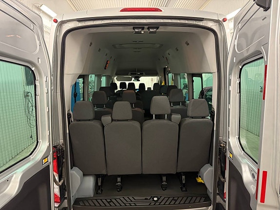 Ford Transit 460 Euro6 Skolbuss 17pass buss 10300mil 5 of 12