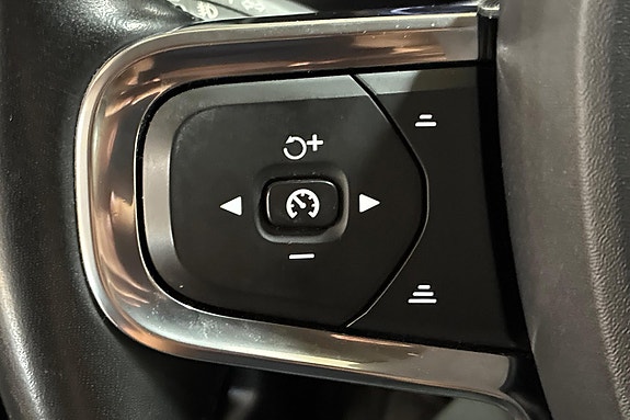 Volvo XC40 22 of 26