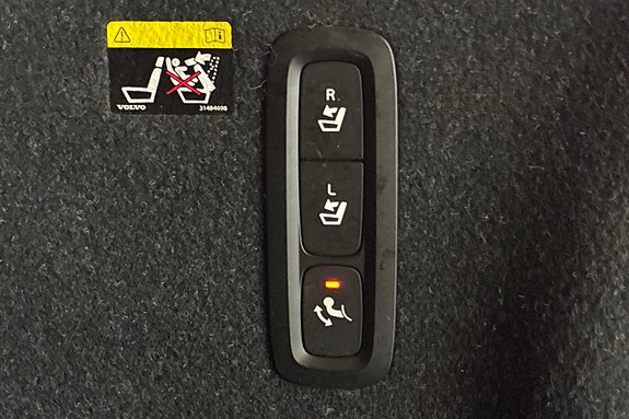 Volvo XC40 24 of 26