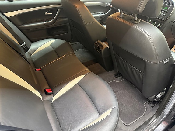 Saab 9-3 10 of 15