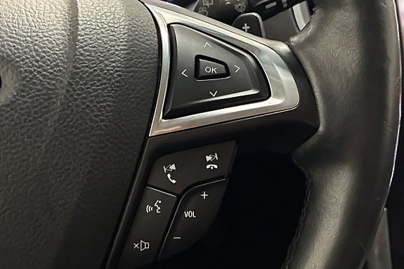 Ford Edge 24 of 29
