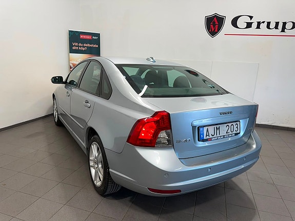 Volvo S40 10 of 18