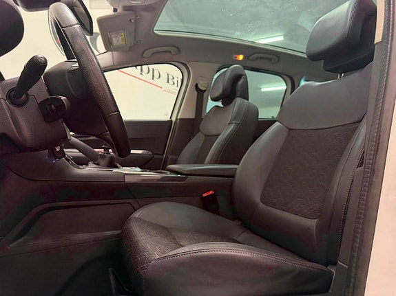Peugeot 3008 15 of 22
