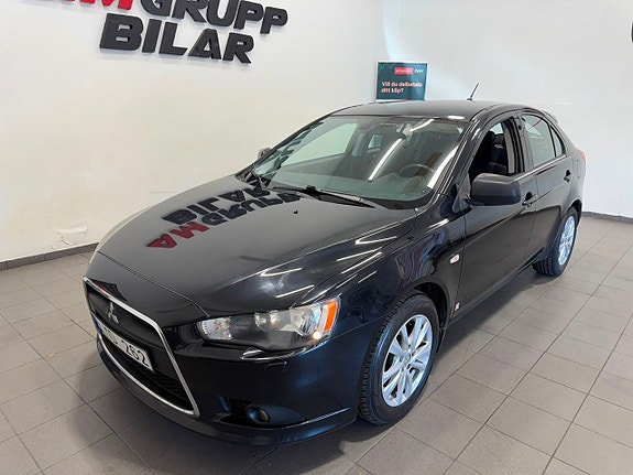 Mitsubishi Lancer 14 of 17