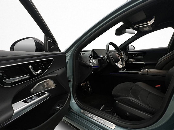 Mercedes-Benz E300 15 of 30