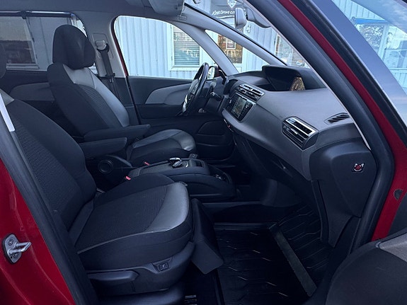 Citroen Grand C4 Picasso 14 of 25