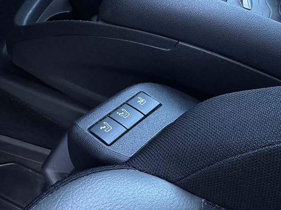 Citroen Grand C4 Picasso 17 of 25