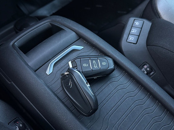 Citroen Grand C4 Picasso 12 of 25