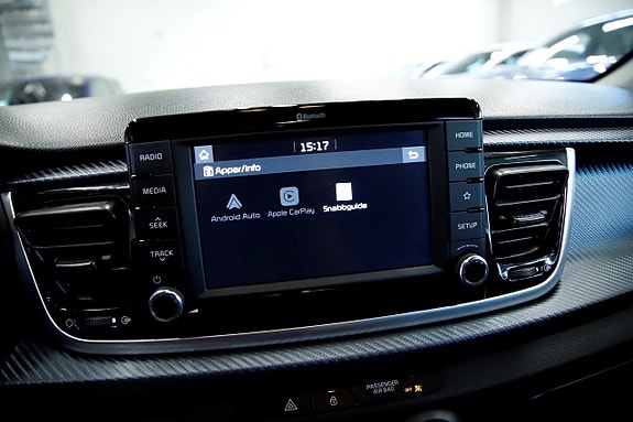 Kia Rio 8 of 15