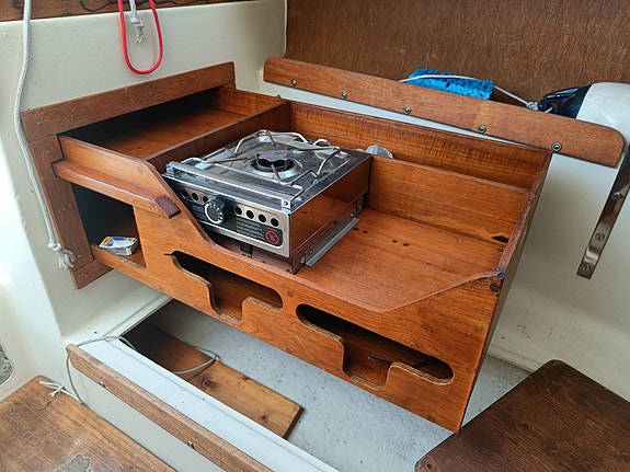 Helmsman 20 6 of 6