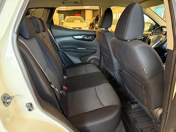 Nissan Qashqai 19 of 28