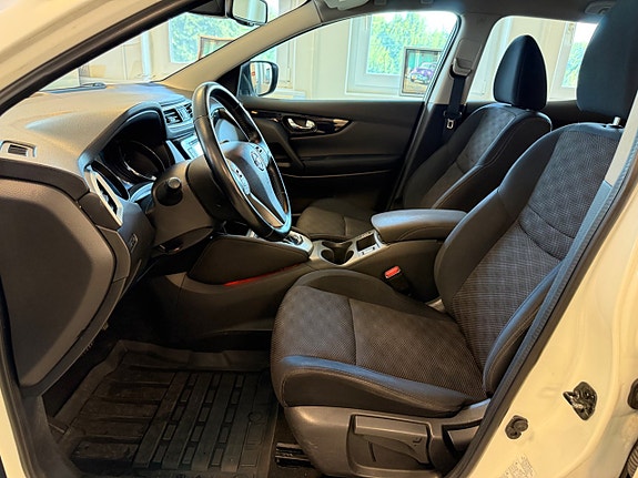 Nissan Qashqai 15 of 28