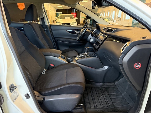 Nissan Qashqai 21 of 28
