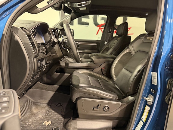 Dodge RAM 13 of 20