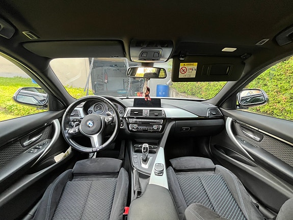 BMW 320d 5 of 6