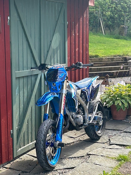 TM 125 EN (supermoto) 21 of 21