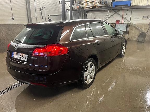 Opel Insignia 5 of 9