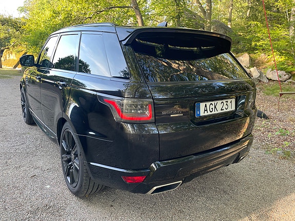 Land Rover Range Rover Sport 3 of 8