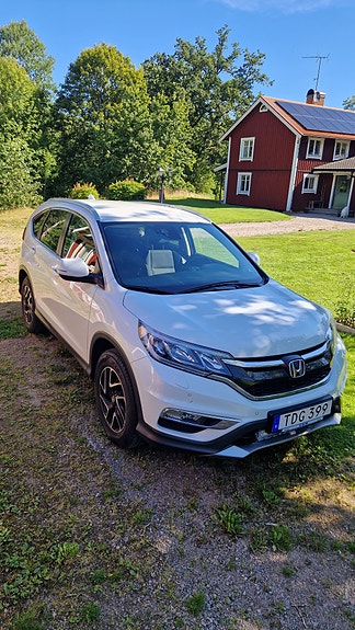 Honda CR-V 4 of 8