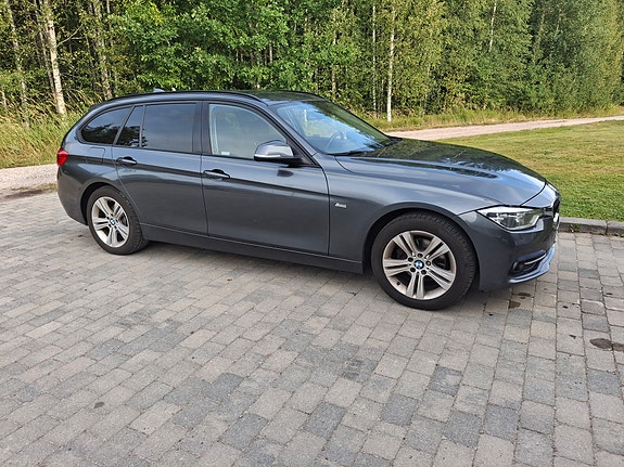 BMW 318d 4 of 10