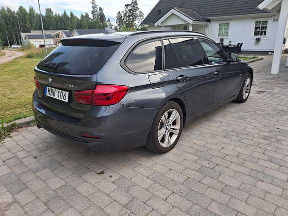 BMW 318d 5 of 10