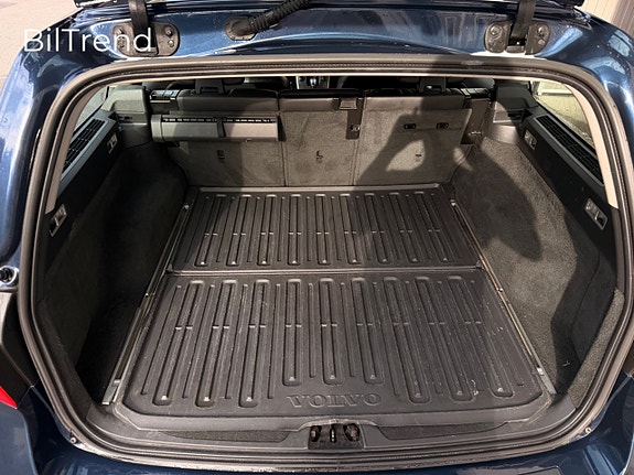 Volvo V70 15 of 18
