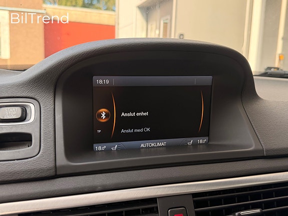 Volvo V70 11 of 18
