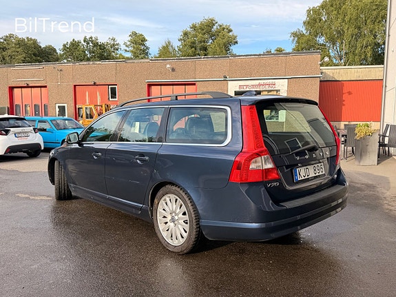 Volvo V70 6 of 18