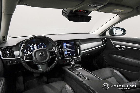 Volvo V90 8 of 17