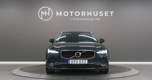 Volvo V90 2 of 17