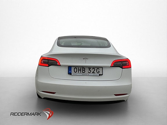 Tesla Model 3 8 of 30