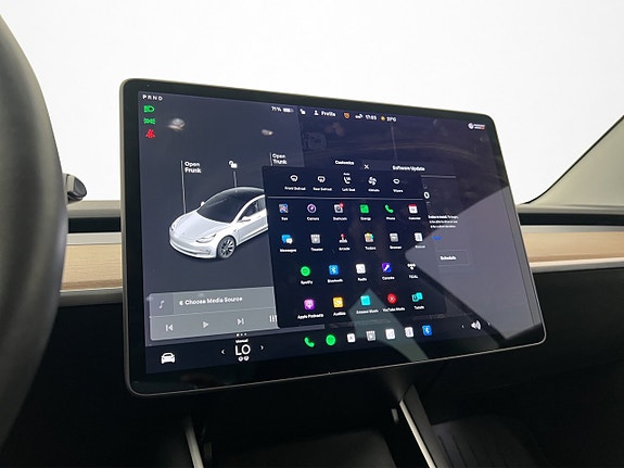Tesla Model 3 28 of 30