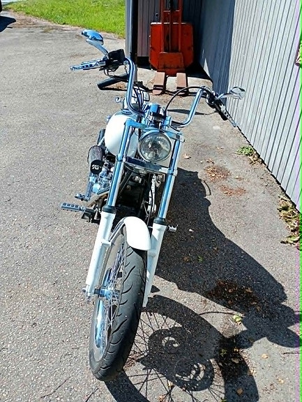 Harley-Davidson Wide Glide FXDWG 7 of 8