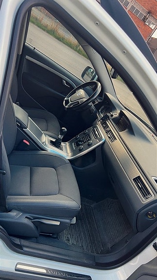 Volvo XC70 5 of 8
