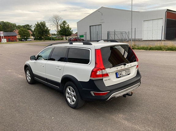 Volvo XC70 7 of 22
