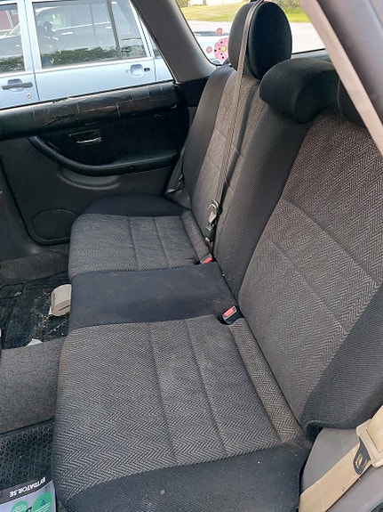 Subaru Legacy 9 of 10