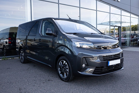 Opel Zafira 3 of 17