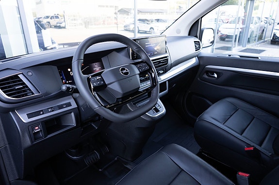 Opel Zafira 8 of 17
