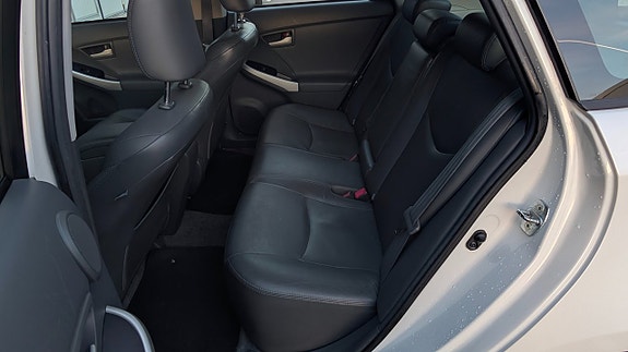 Toyota Prius 21 of 21