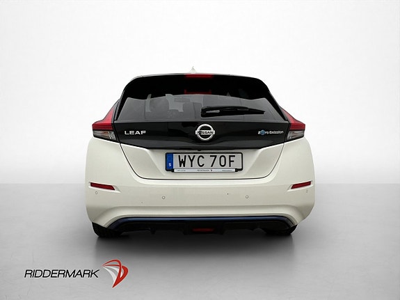 Nissan Leaf 8 of 30