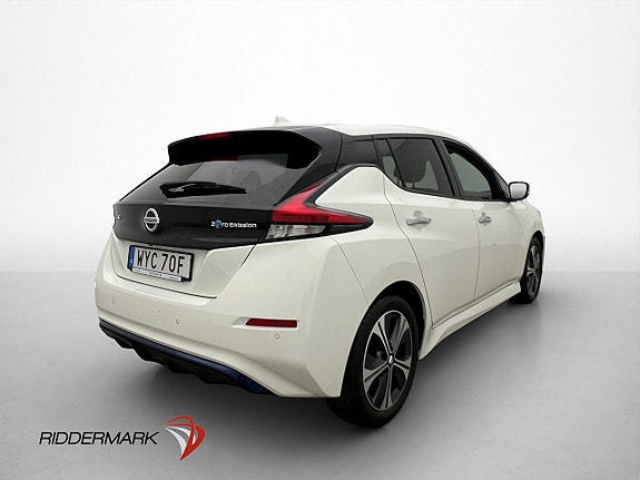 Nissan Leaf 9 of 30